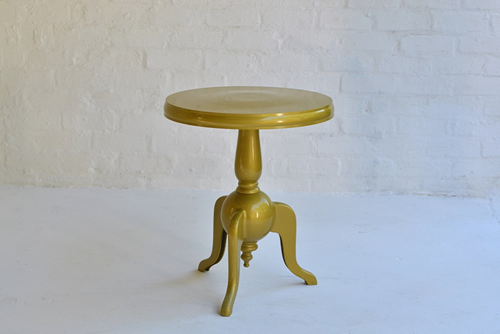 028 b Side table - gold ornate