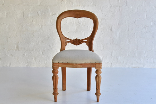 019 Chairs - Ornate wooden dining chair